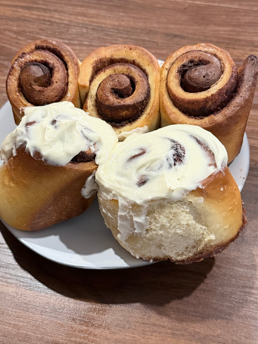 Easy High-Protein Greek Yogurt Cinnamon Rolls – photo 1